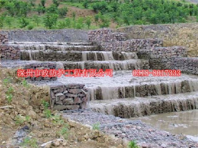EN10223-3標準格賓網能有效控制和引導河流及洪水